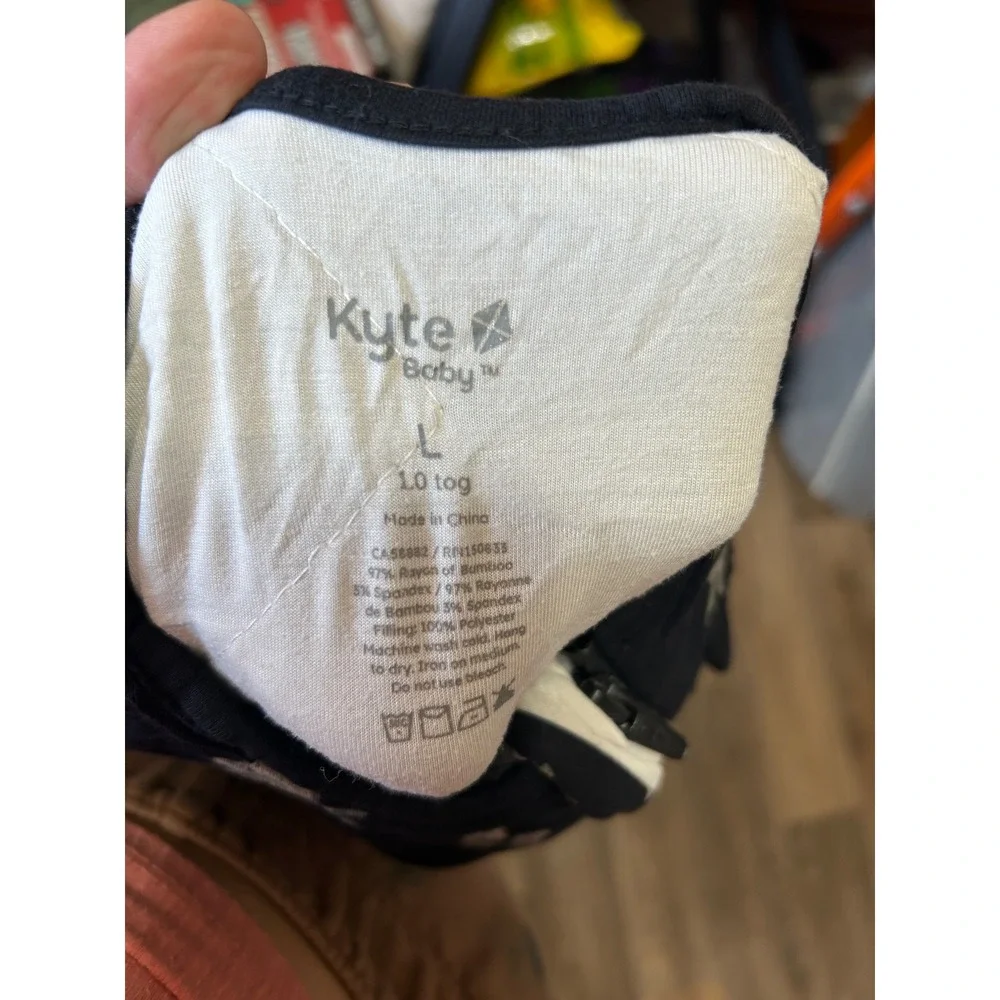 Kyte Baby Bamboo Sleep Bag 1.0 TOG Floral Navy Black Large Wearable Blanket